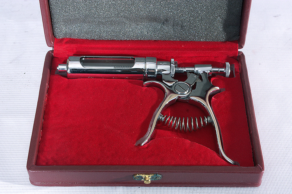 Hilason Revolver Shot Syringe (Animal Only)