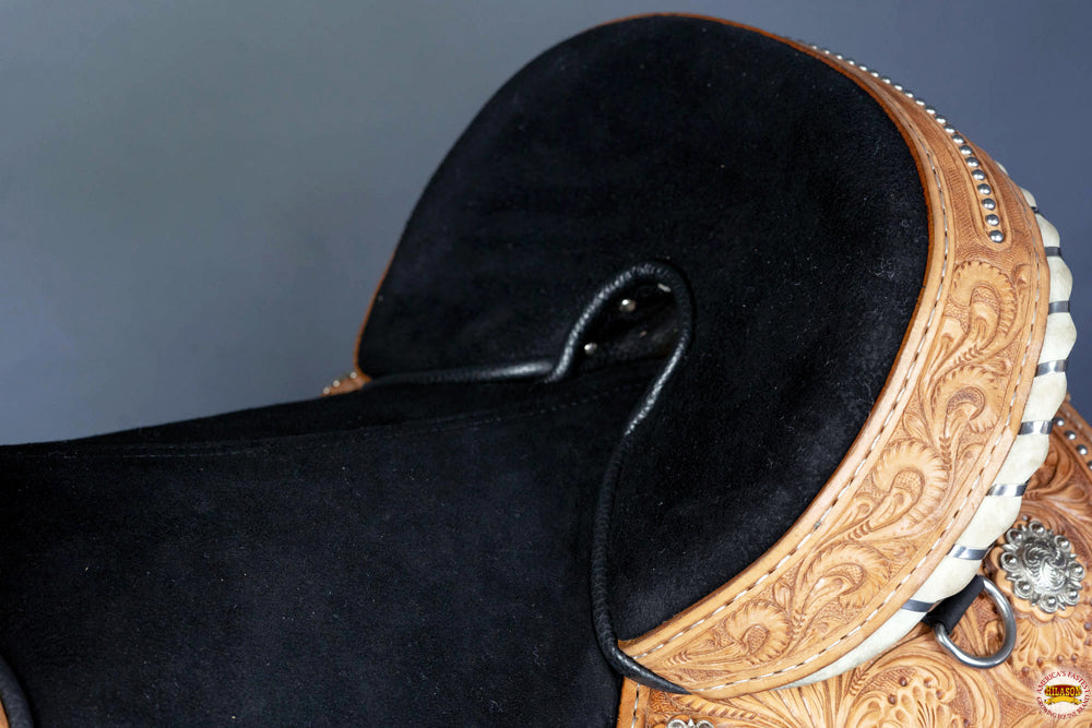 Western Horse Saddle Hilason Treeless Trail Barrel American Leather