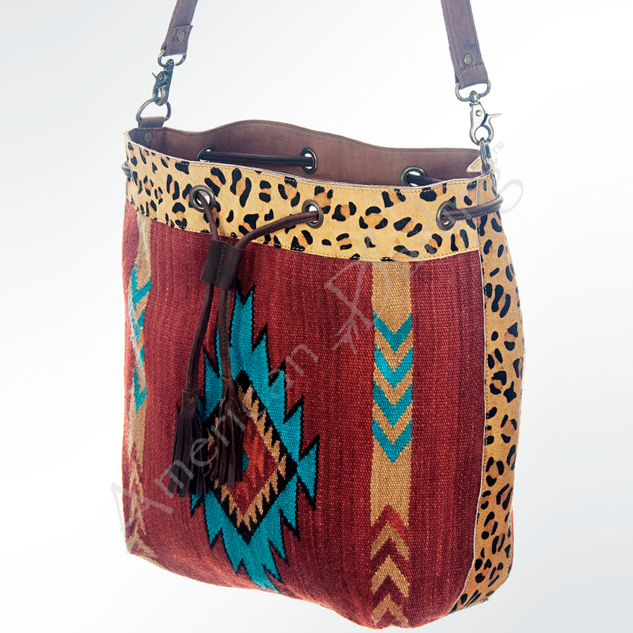 American Darling Hand Woven Saddle Blanket and Hair-On Cowhide Western Bucket Bag - Uhorse