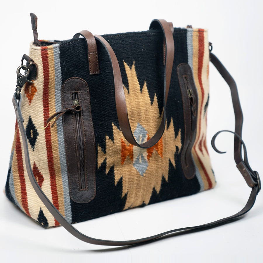Wool geometric patterned shoulder bag with leather straps - Uhorse
