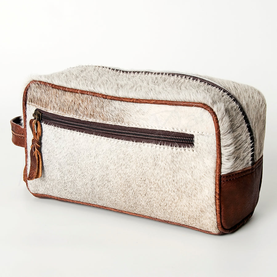 American Darling Hair-On Cowhide Toiletry Bag - Uhorse