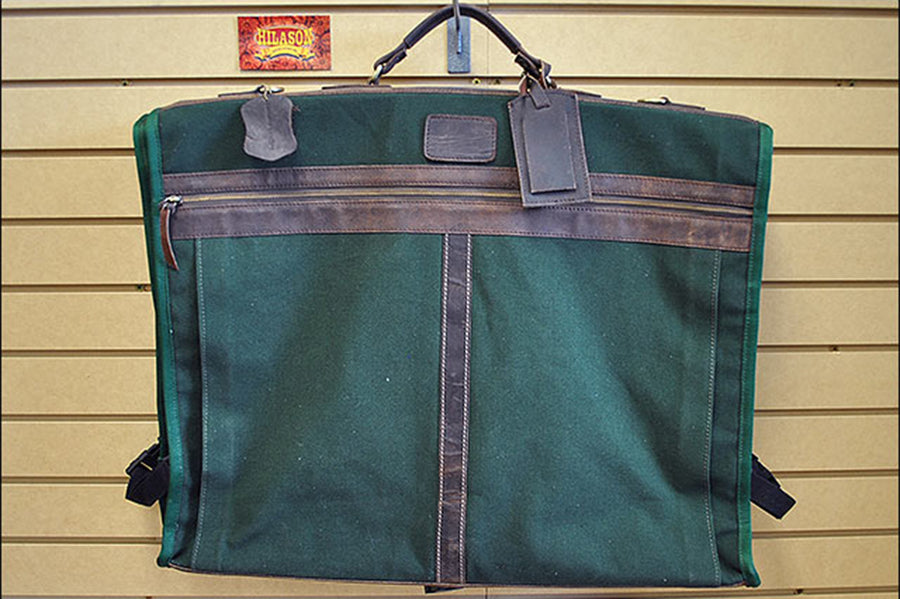 24“W x 20“H x 8“D Garment Bag Leather Canvas Large