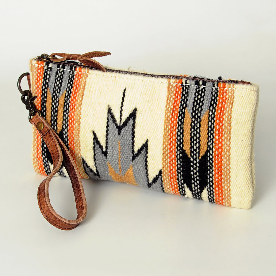 American Darling Western Leather Wristlet Bag with Hand Woven Saddle Blanket - Uhorse