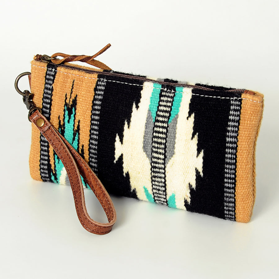 American Darling ADBG344BA Wristlet Saddle Blanket Genuine Leather by Hilason – Cowboy and equestrian accessories