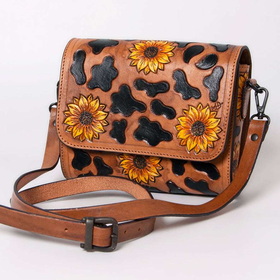 American Darling ADBGZ693D Cross Body I Hand Tooled Genuine Leather by Hilason ā Cowboy and equestrian accessories