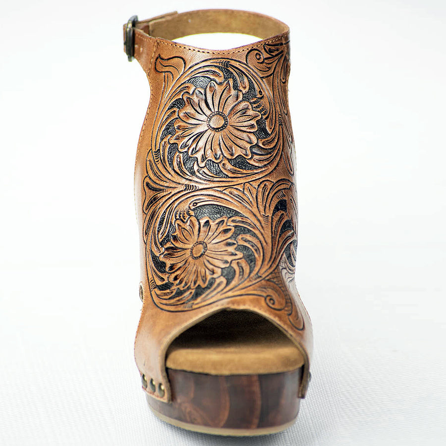 American Darling Adft101 Hand Tooled, Carved Genuine Leather Sandal Footwear Flip Flop | Tooled