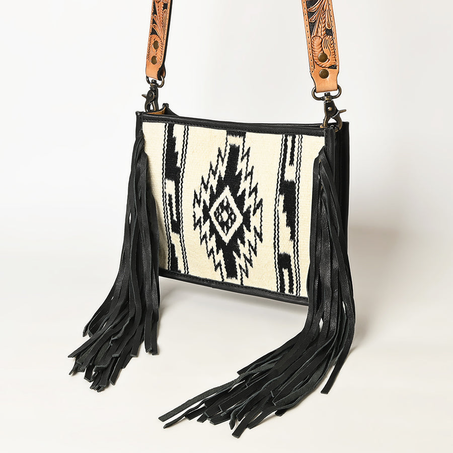 American Darling Saddle Blanket Fringes Messenger Bag - Uhorse