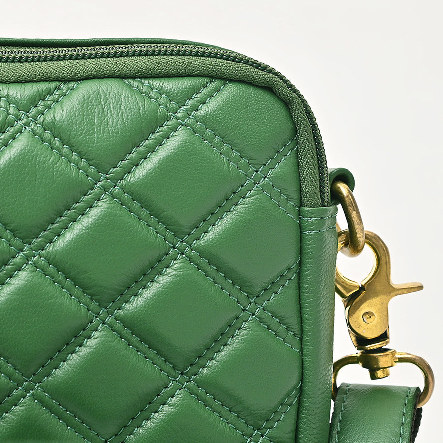 NEVER MIND Luxury Tan Quilted Leather Camera Bag Crossbody Adjustable Strap