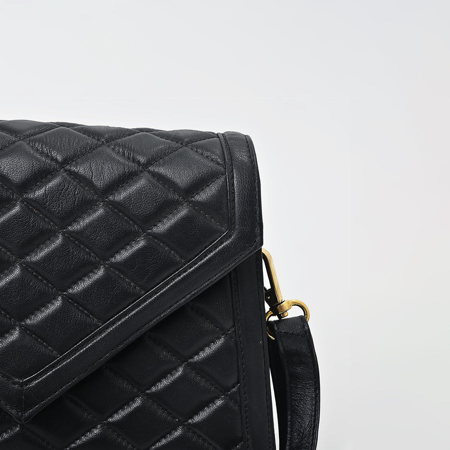 Never Mind Genuine Leather Crossbody Bag Women Quilted Envelope Flap Shoulder Purse Adjustable Strap Stylish Everyday Handbag