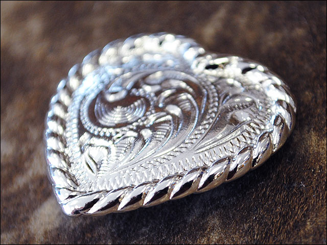 HILASON Screw Back Concho Heart Shaped W/Rope Edge Saddle Bling Black Color | Bridle Conchos Slotted