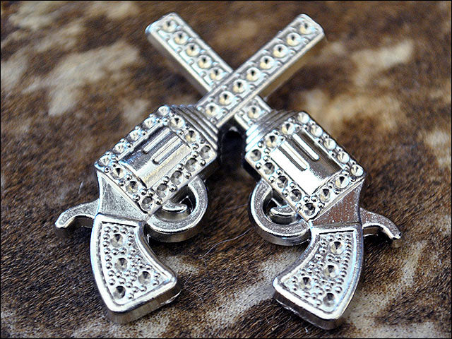 HILASON Western Screw Back Concho Antique Silver Finish Cross Pistol Saddle | Belt Slotted Conchos