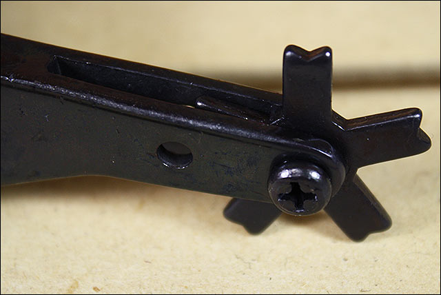 Hilason Black Steel Rodeo Bull Spurs 22-1/2 Deg Shank
