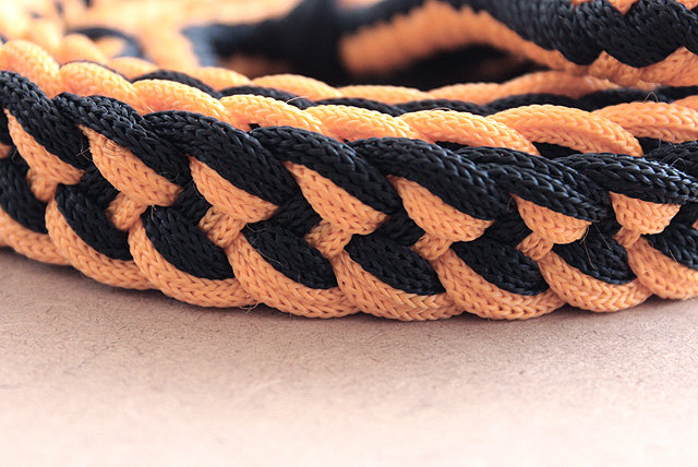 Hilason Braided Poly Barrel Racing Contest Flat Reins 1" X 8Ft Tan Black