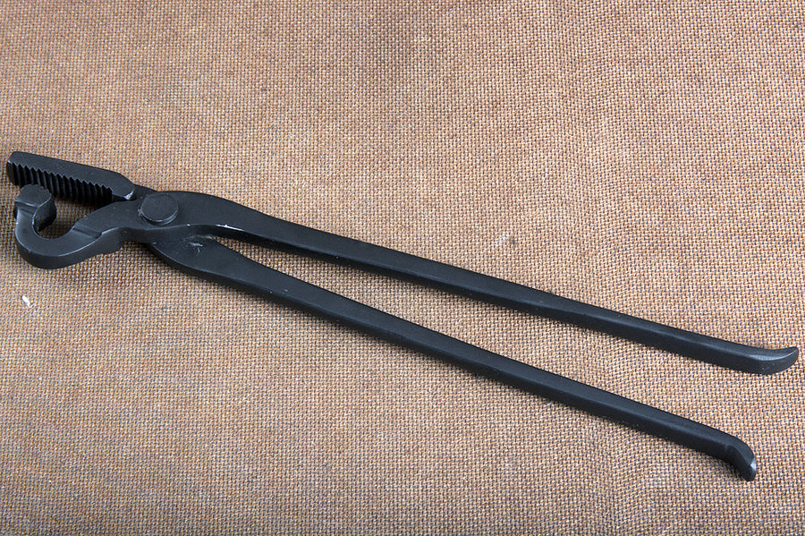 Hilason Black Coated Clauncher
