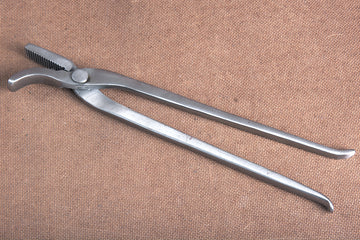 13" Hilason Western Horse Care Farrier Tool Dull Polished Carbon Steel Clauncher