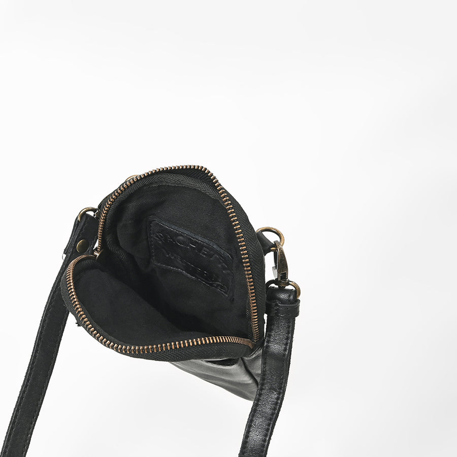 Spaghetti Western Ventello Multi-Zip Utility Sling Bag Leather Crossbody