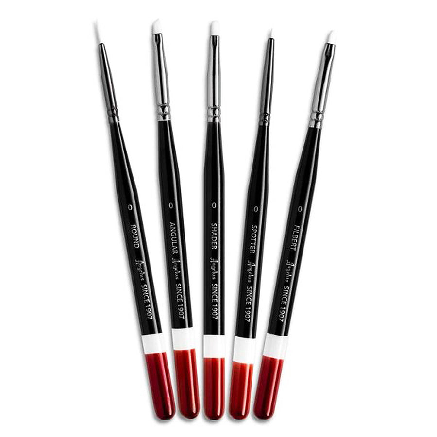 Fine art brushes with white synthetic bristles and red handles - Uhorse