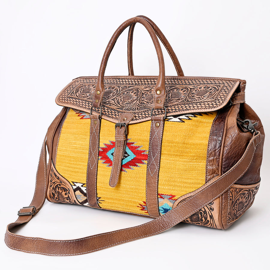 Red and brown leather travel bag with tooled details - Uhorse