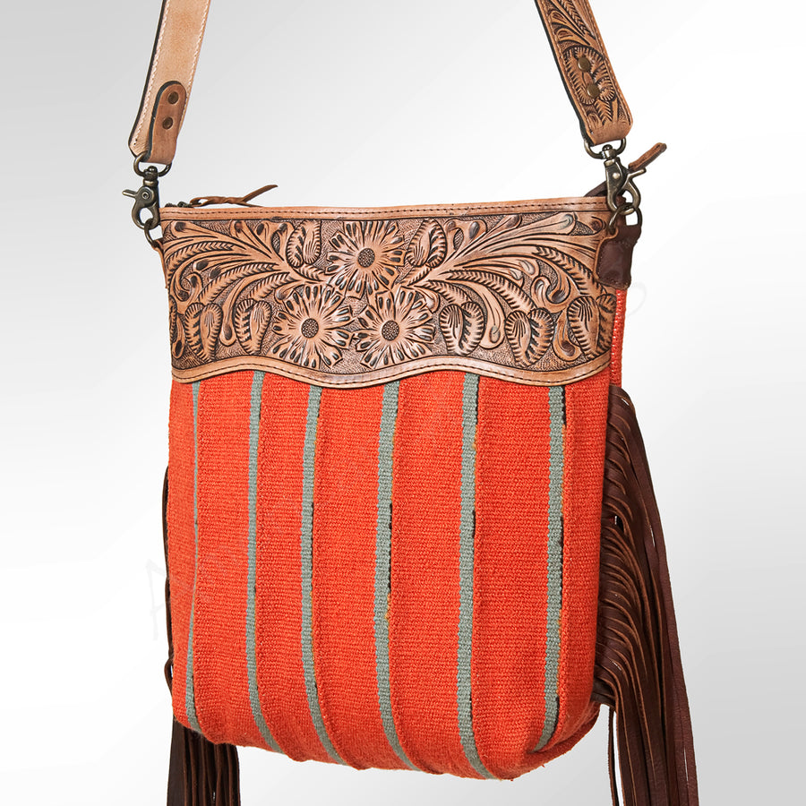 American Darling GIBGX219 Signature Crossbody Hand Tooled Saddle by Hilason – Cowboy and equestrian accessories