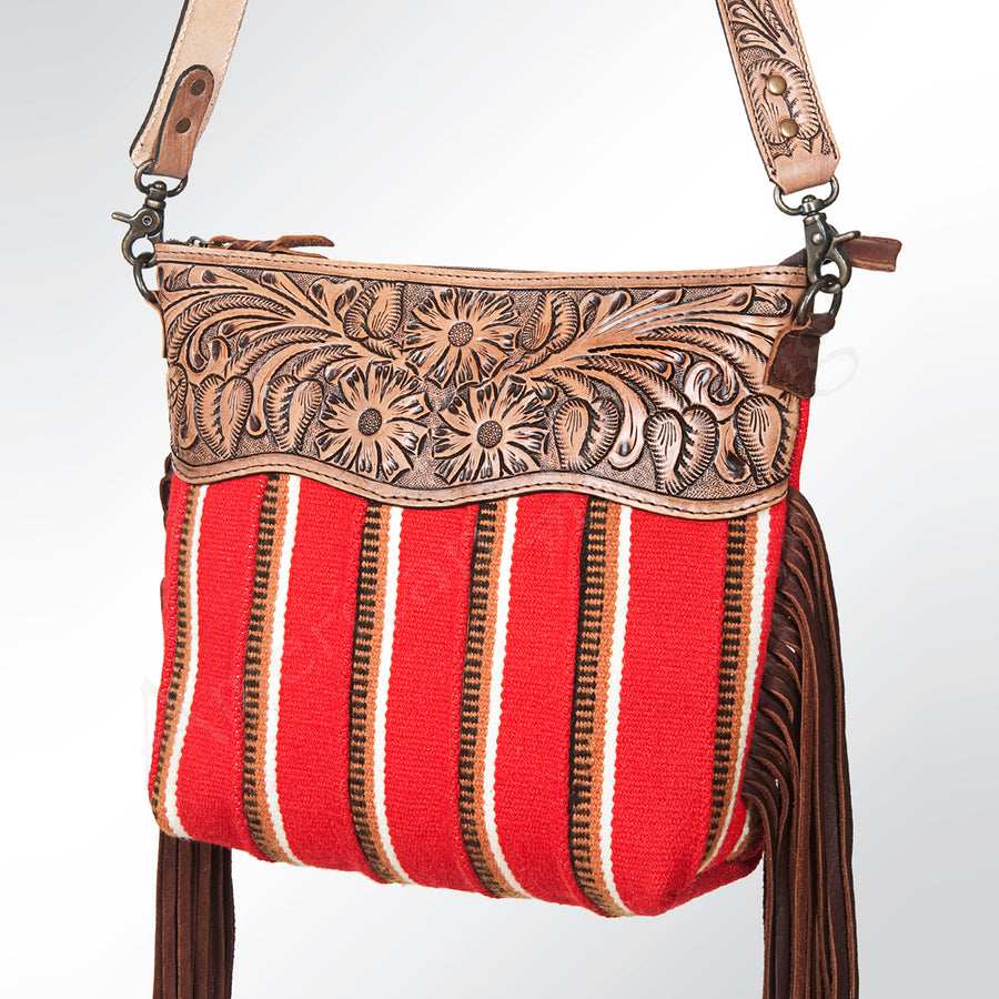 American Darling GIBGX217 Signature Crossbody Hand Tooled Saddle by Hilason – Cowboy and equestrian accessories