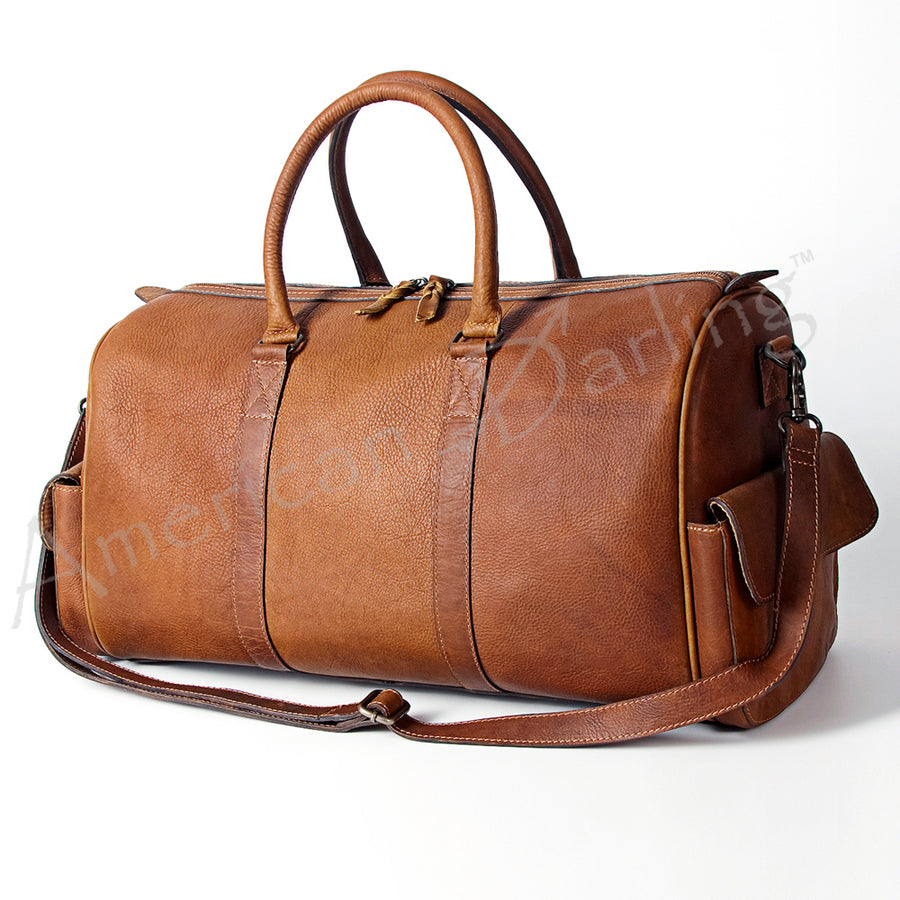 Brown leather duffel bag with shoulder strap - Uhorse