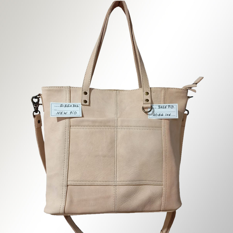 Beige canvas tote bag with stitched panel detail - Uhorse