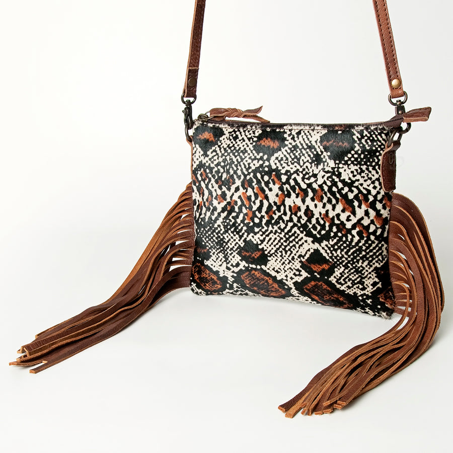 American Darling GIBGX332 Hair On Genuine Leather Women Bag W. Handbag by Hilason – Cowboy and equestrian accessories