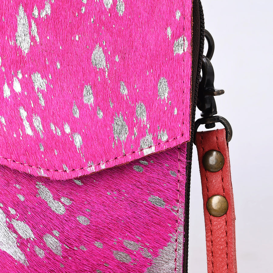 American Darling Cell Phone holder, Genuine Hair-On Cowhide & Full Grain Leather, Western Crossbody Bag, 7in X 4in X 1in