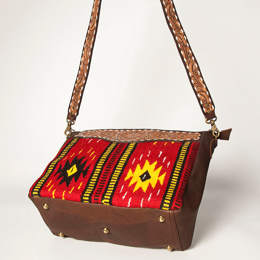 American Darling Women's Messenger Bag Hand Woven Saddle Blanket Hand Tooled Floral Carved Vegetable-Tanned Genuine Leather YKK Zipper