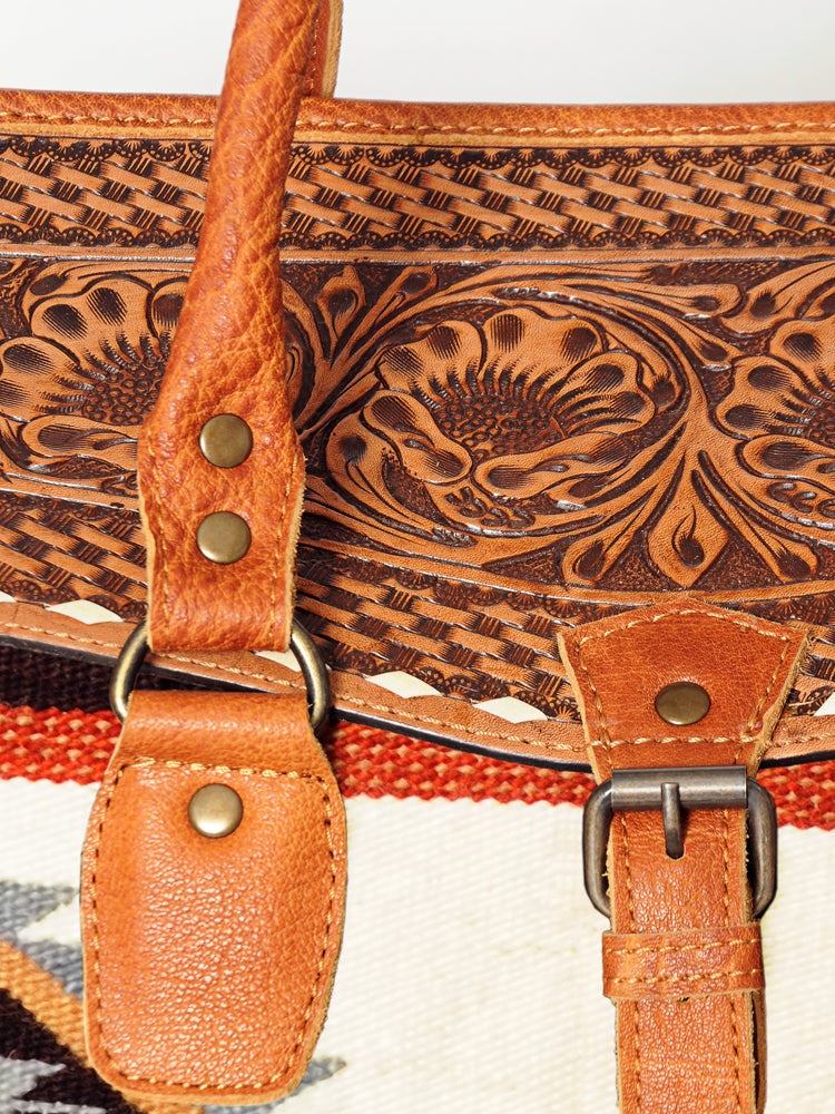 American Darling Duffel Bag Hand Tooled Floral Carved Hair-On Cowhide Genuine Vegetable Tanned Leather Travel Bag YKK Zipper
