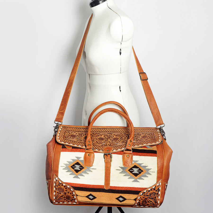 American Darling Duffel Bag Hand Tooled Floral Carved Hair-On Cowhide Genuine Vegetable Tanned Leather Travel Bag YKK Zipper