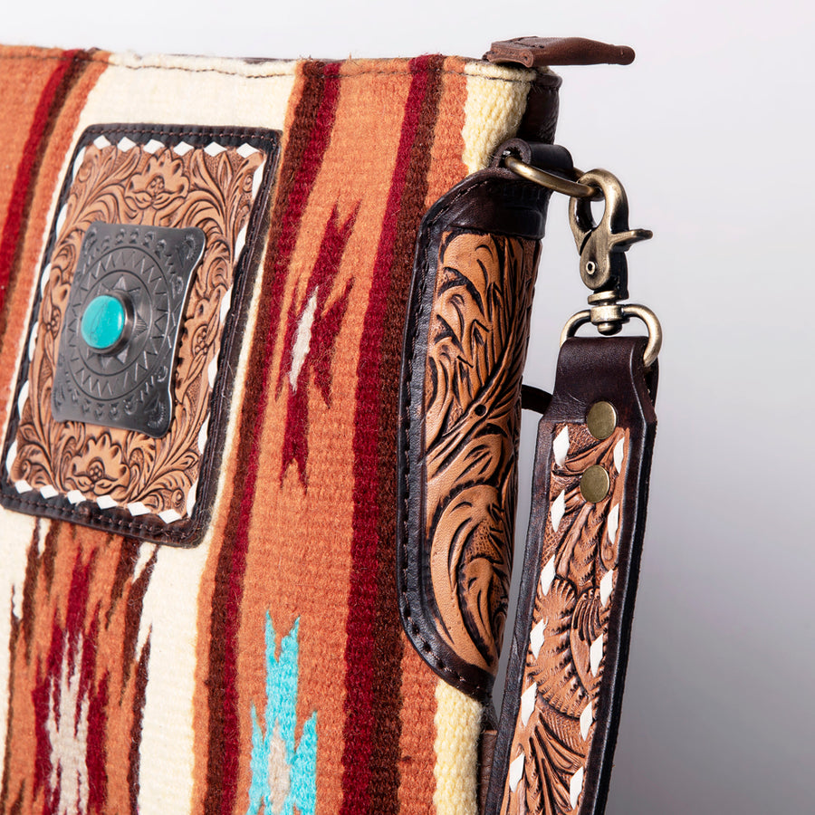 American Darling Large Cross body Bag Hand-Woven Saddle Blanket Vegetable-Tanned Genuine Leather Fringes Turquoise Concho