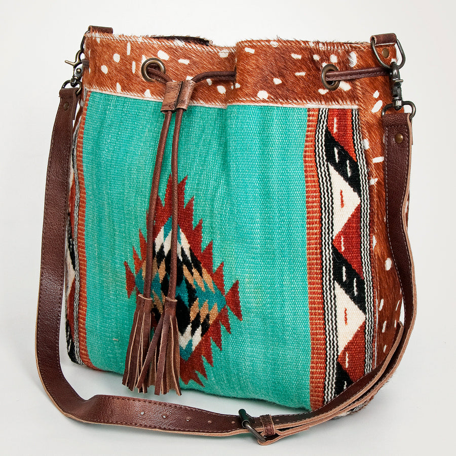 American Darling Hand Woven Saddle Blanket and Hair-On Cowhide Western Bucket Bag - Hilason