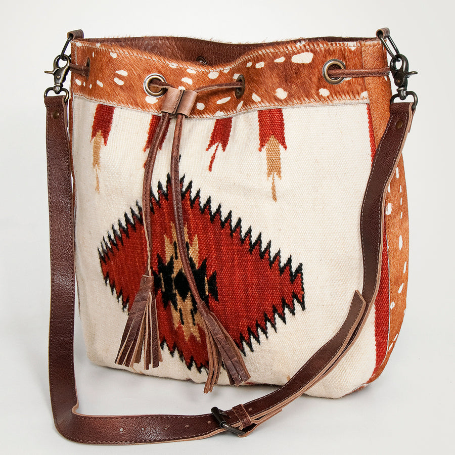 American Darling Hand Woven Saddle Blanket and Hair-On Cowhide Western Bucket Bag - Uhorse
