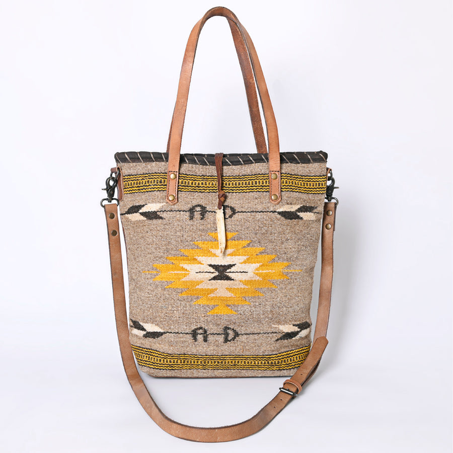 American Darling Hand-Woven Saddle Blanket Tote Bag – Genuine Leather Western Carryall with Handles and Strap for Everyday Use and Travel