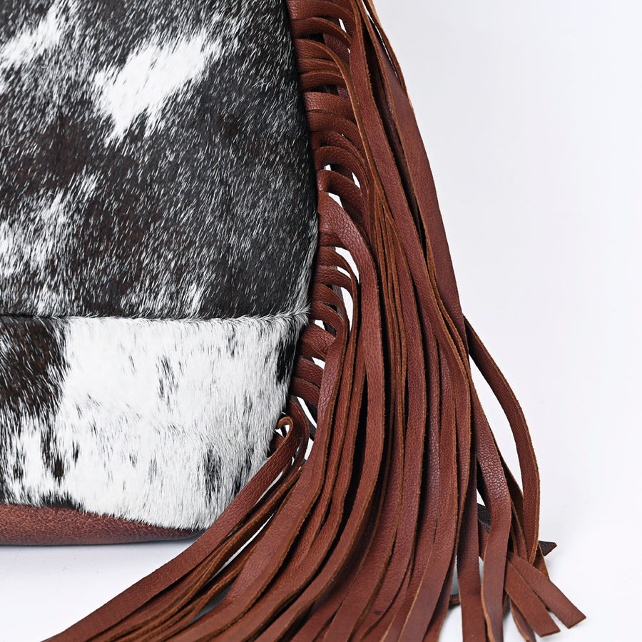 American darling Western Leather Sling Bag with Fringes, Hair-On Cowhide & Saddle Blanket  – Handcrafted, Stylish & Durable, Perfect for Everyday Use
