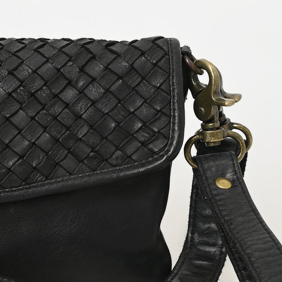 Never Mind Nmbgm155A Small Crossbody Vintage Handmade Genuine Cowhide Leather Women Bag Western Handbag Purse