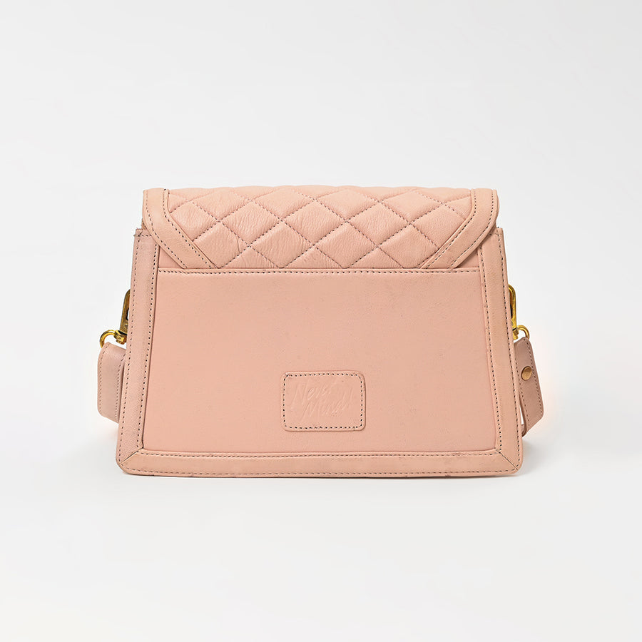 Never Mind Genuine Leather Crossbody Bag Women Quilted Envelope Flap Shoulder Purse Adjustable Strap Stylish Everyday Handbag