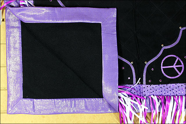 Hilason Western Show Barrel Racing Rodeo Saddle Blanket Pad Black W/ Peace Sign