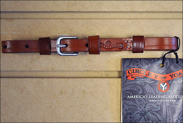 Regular Oil 1/2 In. Leather H. Tk. Curb Strap By Circle Y by Hilason – Cowboy and equestrian accessories