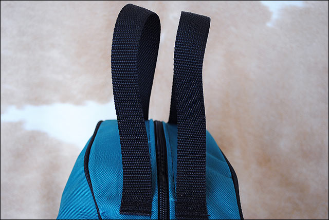 Saddle Barn Pro Rodeo Vinyl Lined Bull Rope Bag W/ Poly Handles Teal