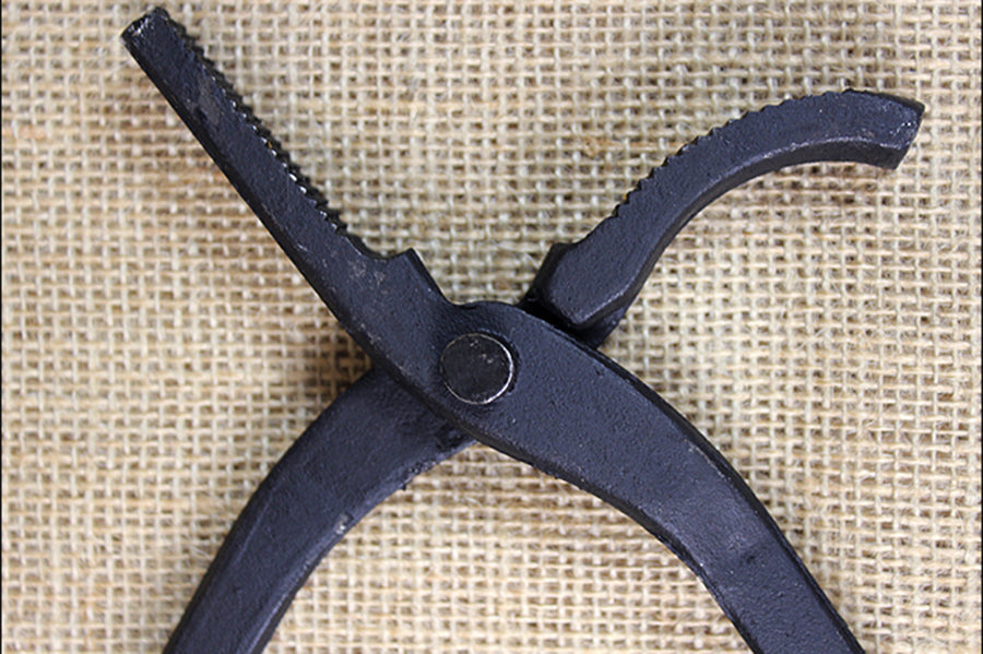 13-1/2 Inches Hilason Western Tack Horse Standard Nail Clinchers Black