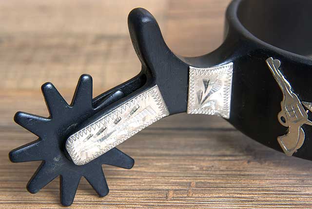 Hilason Western Black Steel Ladies Cross Gun Star Horse Riding Show Spurs Pair