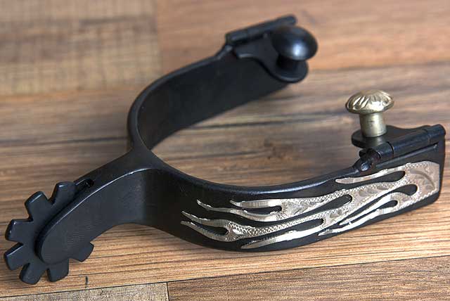 Hilason Western Black Steel Ladies Flames Engraved Horse Riding Spurs Pair