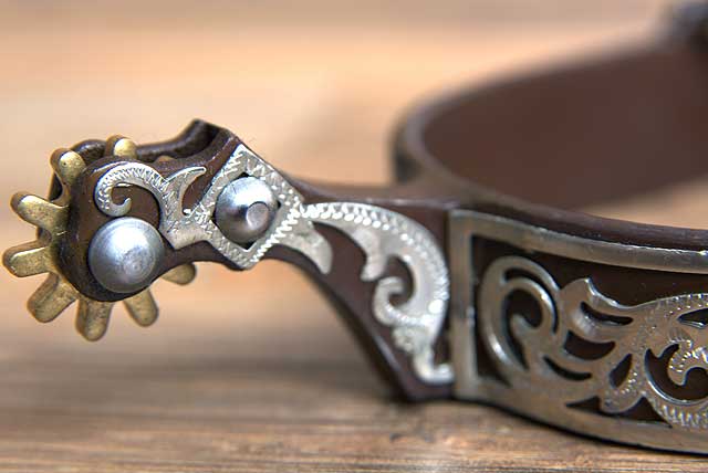 Hilason Western Mens Antique Brown Engraved Horse Riding Show Spurs Pair