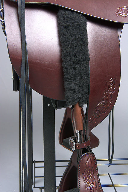 17.5' Tucker Logo 150 Horizon Compass Rose Leather Wide Tree Horse Saddle Brown