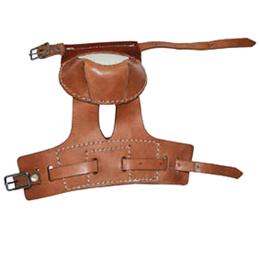 Leather western saddle pad with concho detailing - Uhorse