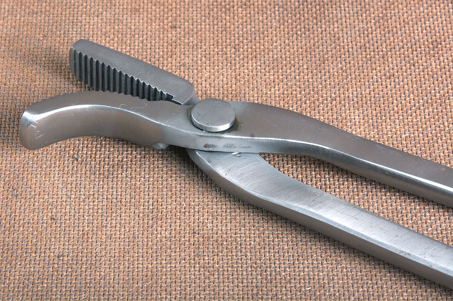 13" Hilason Western Horse Care Farrier Tool Dull Polished Carbon Steel Clauncher