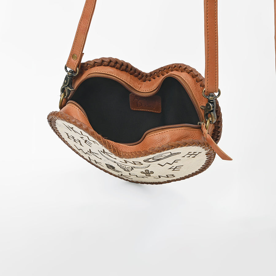 American Darling Heart‑Shaped Handbag – Western Motif with Bull Skull
